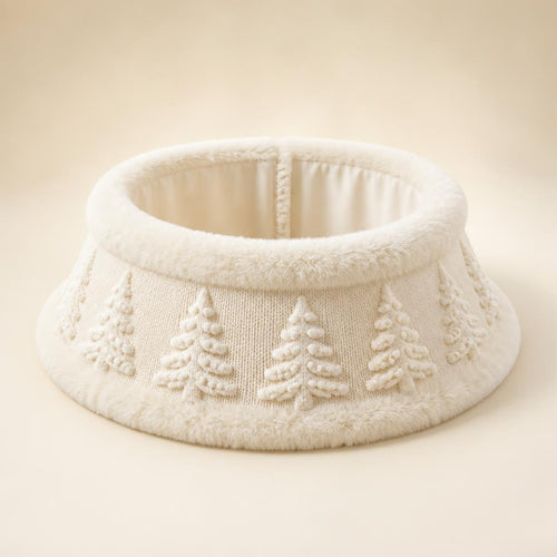Sapins en relief — cache-pied de sapin en fausse fourrure blanche